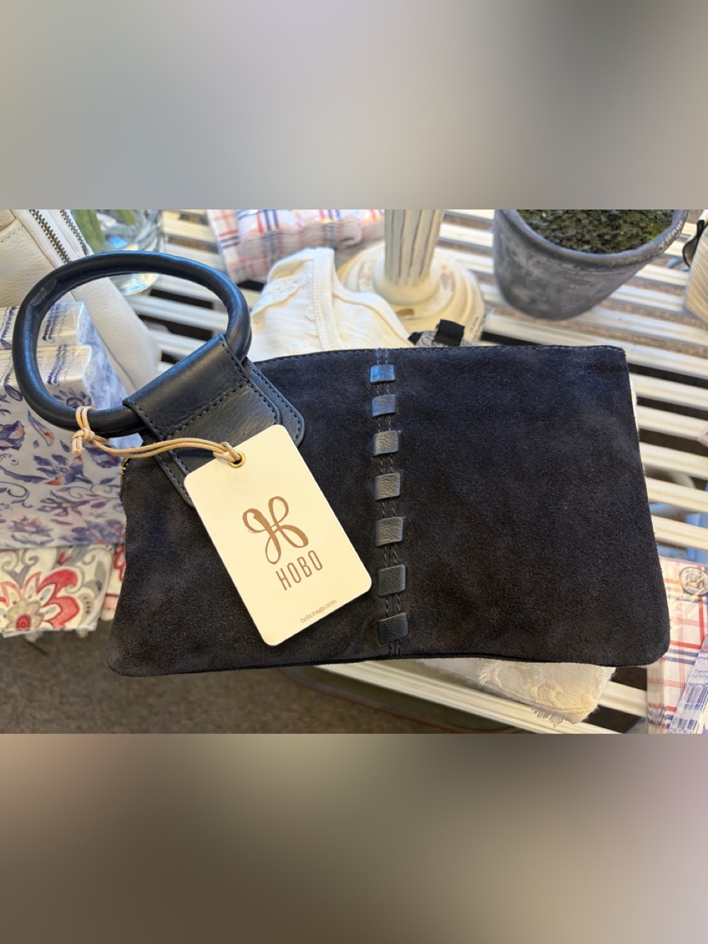 Hobo Sable Clutch Navy